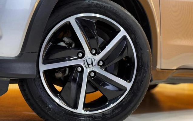 imagem-https://www.socarrao.com.br/sc-vehicle-images-prod/3330463/1789583996995-8374421_3_B_12412c333e.jpeg