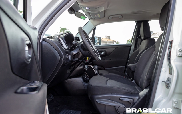 imagem-https://www.socarrao.com.br/sc-vehicle-images-prod/3330524/1787174912913-003_1b59ad291990ffc94a1129c872ece5f1.jpg
