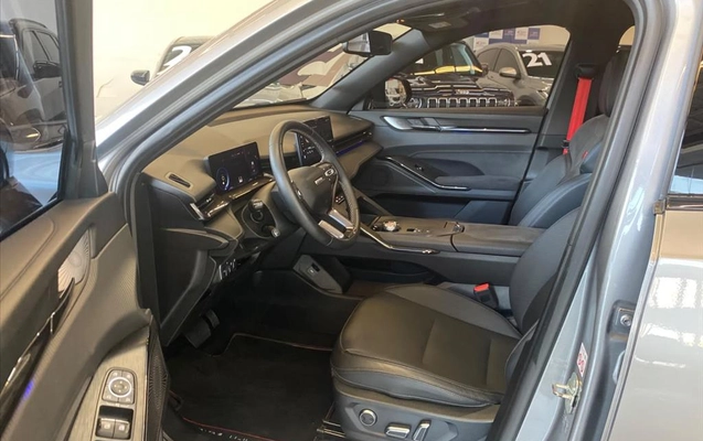 imagem-https://www.socarrao.com.br/sc-vehicle-images-prod/3330633/1787175181299-d361b181-e607-48c3-91ad-cab678b29df820260819182441.jpeg
