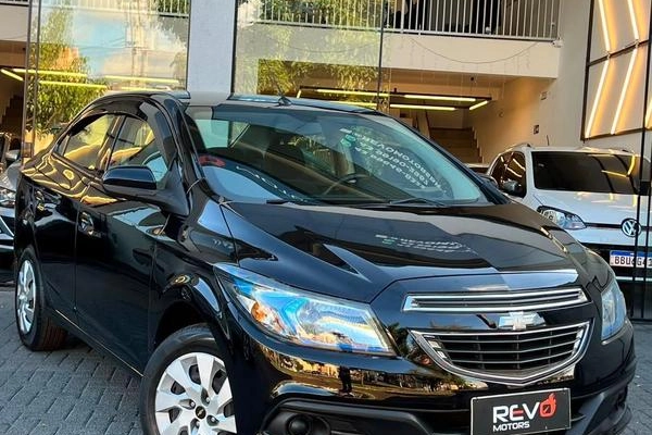 imagem-https://www.socarrao.com.br/sc-vehicle-images-prod/3330646/1787577159186-8226319_0_B_4a2118663a.jpeg