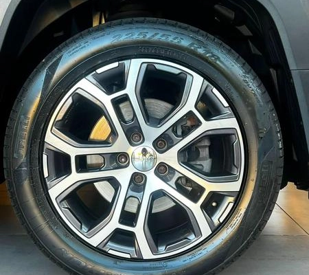imagem-https://www.socarrao.com.br/sc-vehicle-images-prod/3330656/1787577268504-8233736_1_B_cbd0f55052.jpeg