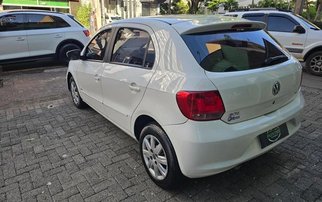imagem-https://www.socarrao.com.br/sc-vehicle-images-prod/3331485/1787323115512-8395245_4_B_14fdacbdcf.jpeg