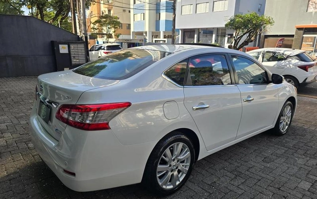 imagem-https://www.socarrao.com.br/sc-vehicle-images-prod/3331531/1787178136696-8396784_8_B_ce299361b3.jpeg