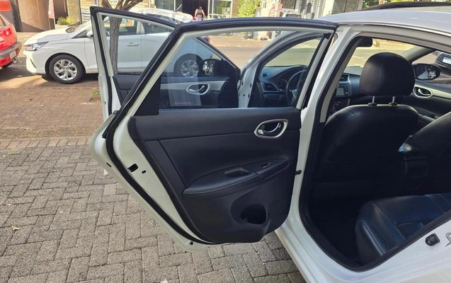 imagem-https://www.socarrao.com.br/sc-vehicle-images-prod/3331531/1787178136706-8396784_14_B_e64281ad7a.jpeg