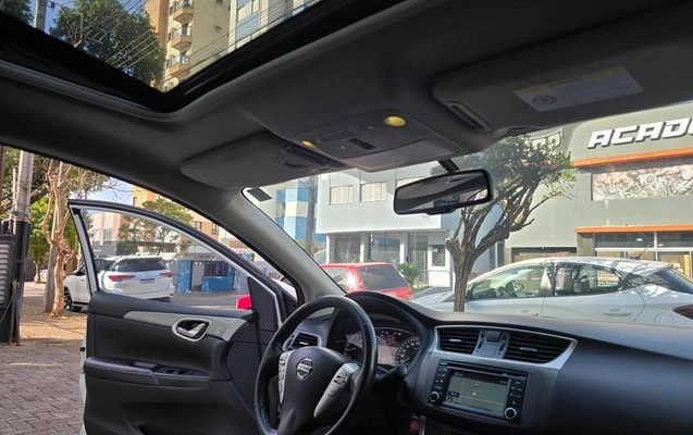 imagem-https://www.socarrao.com.br/sc-vehicle-images-prod/3331531/1787178136711-8396784_18_B_0629e35681.jpeg