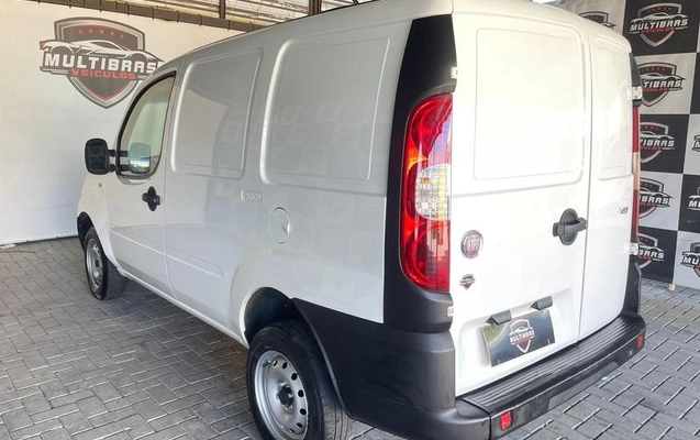imagem-https://www.socarrao.com.br/sc-vehicle-images-prod/3331638/1787415839119-8397821_11_B_42778b08f4.jpeg