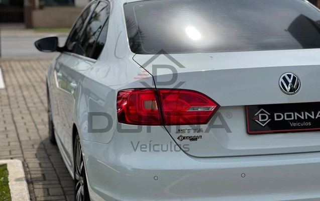 imagem-https://www.socarrao.com.br/sc-vehicle-images-prod/3339169/1787238306169-2c565bbf3b4f4f73a297fd873181b187_1787238242089.jpg