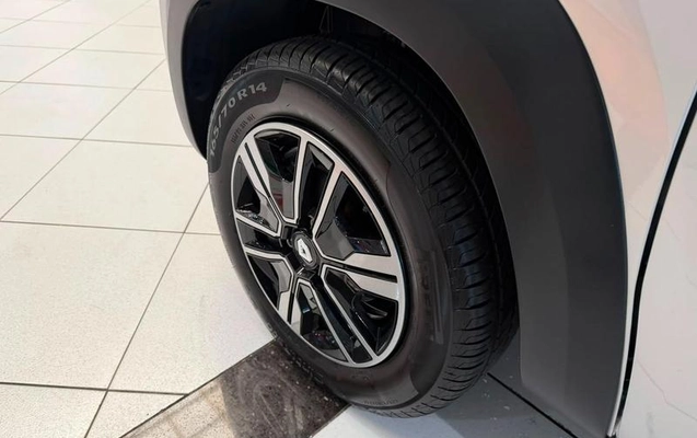 imagem-https://www.socarrao.com.br/sc-vehicle-images-prod/3339178/1789076901023-8393883_8_B_cc96f6378b.jpeg