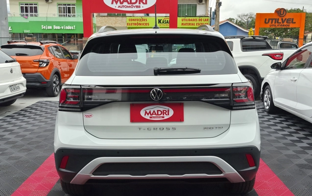 imagem-https://www.socarrao.com.br/sc-vehicle-images-prod/3339228/1788187139782-003_78e1af6669965ec035736578a2a461d2.jpg