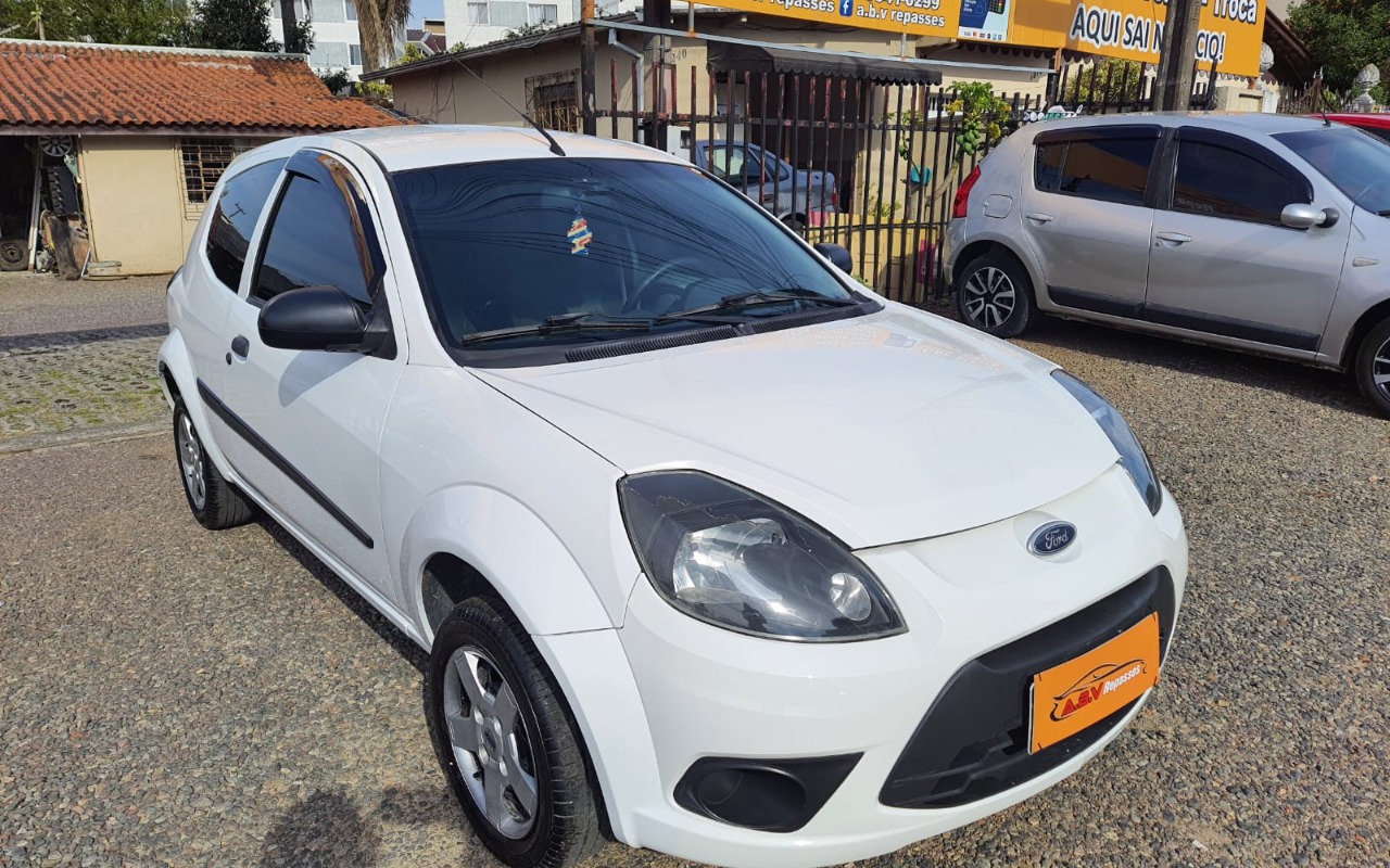 imagem-https://www.socarrao.com.br/sc-vehicle-images-prod/3339455/1787229773273-V2hhdHNBcHAgSW1hZ2UgMjAyNi0wOC0yMCBhdCAwOS4zMi4wMC5qcGVn.jpeg