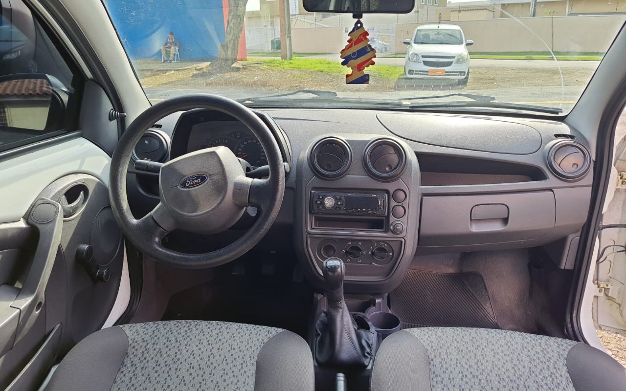 imagem-https://www.socarrao.com.br/sc-vehicle-images-prod/3339455/1787229774402-V2hhdHNBcHAgSW1hZ2UgMjAyNi0wOC0yMCBhdCAwOS4zMS41NiAoMSkuanBlZw.jpeg