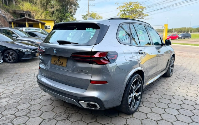 imagem-https://www.socarrao.com.br/sc-vehicle-images-prod/3339461/1788876717307-2e29f6ba3b2641fc8367145435b4f9e3_1787229654829.jpg