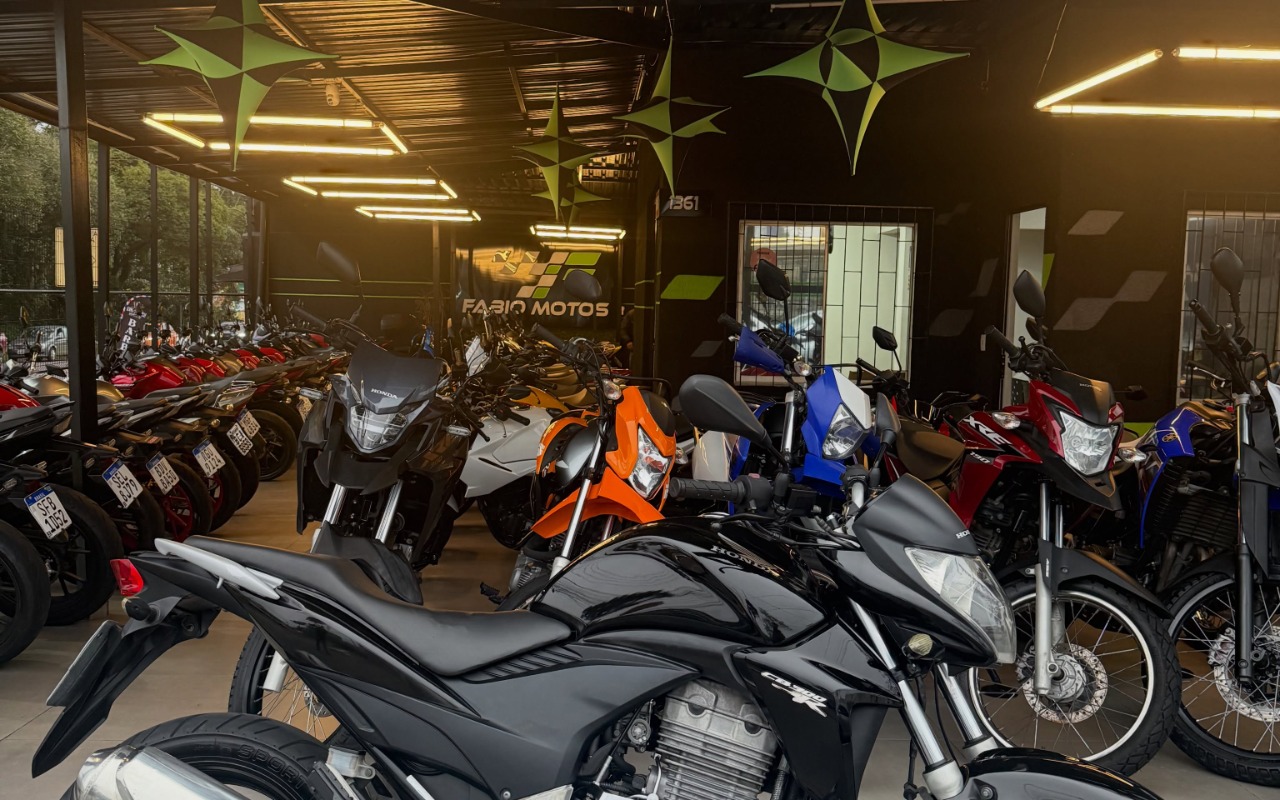 Honda CB 300R/ 300R FLEX 2014 Preto — foto 1 de 3