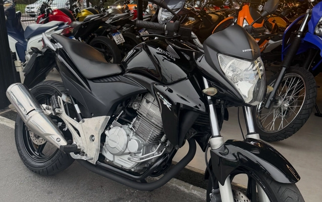 imagem-https://www.socarrao.com.br/sc-vehicle-images-prod/3339502/1787230137121-NzYwNzkyOTc1XzE4MTIwNDU0OTk5ODQyMjQ4XzkwNTIyMzE2NDE1MDc0ODc2MDZfbi5qcGc.jpg