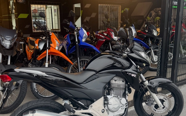 imagem-https://www.socarrao.com.br/sc-vehicle-images-prod/3339502/1787230137260-NzYwNzU2NTkwXzE4MTIwNDU1MDExODQyMjQ4XzE1NTYzNDUxNTM0MDUyODQyNzRfbi5qcGc.jpg