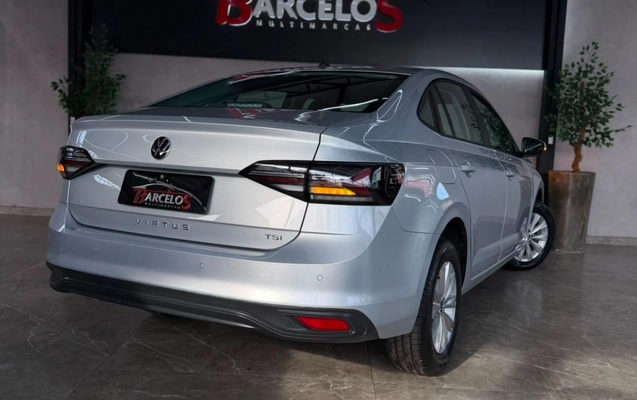 imagem-https://www.socarrao.com.br/sc-vehicle-images-prod/3339674/1787231587084-YmI0ZjBjMGQtZTQ5Ni00ZTFkLTg3MjQtOTU2OTdkZTI1NGI0LmpwZw.jpg