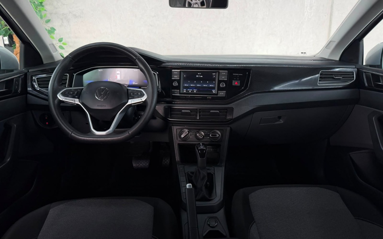 imagem-https://www.socarrao.com.br/sc-vehicle-images-prod/3339674/1787231588841-YWFjZmQ5NTgtMzBkYy00ZmZiLWFjZTktOWY1ZDY5YzYyYjRlLmpwZw.jpg