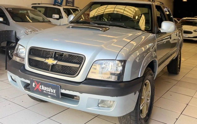 imagem-https://www.socarrao.com.br/sc-vehicle-images-prod/3339815/1787231224042-UzEwIDIwMDgxLmpwZw.jpg
