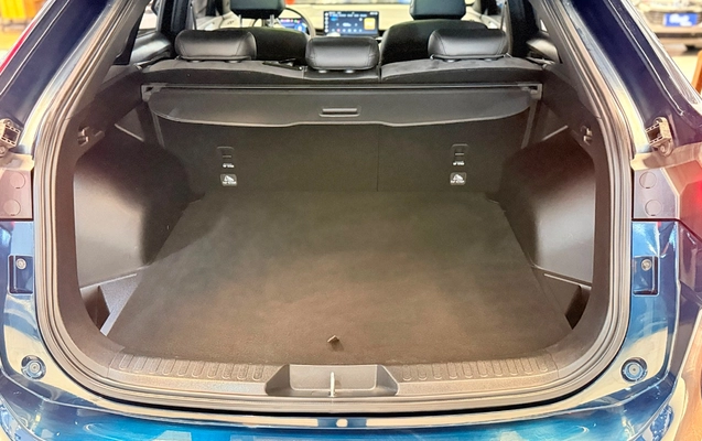 imagem-https://www.socarrao.com.br/sc-vehicle-images-prod/3339918/1787231722571-NTVlNDFmMjMtNWIyNS00Y2VmLWI0MzItMzVkMjM3NDQzNWZlLmpwZWc.jpeg