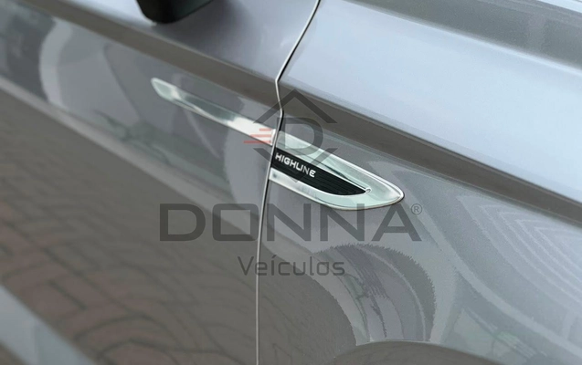 imagem-https://www.socarrao.com.br/sc-vehicle-images-prod/3340010/1787232224214-51618afe10ea433c98ab164ccb3d407e_1787232028228.jpg