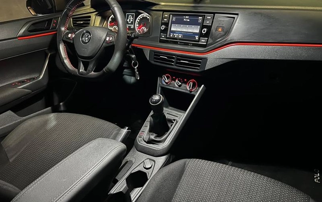 imagem-https://www.socarrao.com.br/sc-vehicle-images-prod/3340011/1788009606655-8328006_6_B_80ad660ea6.jpeg
