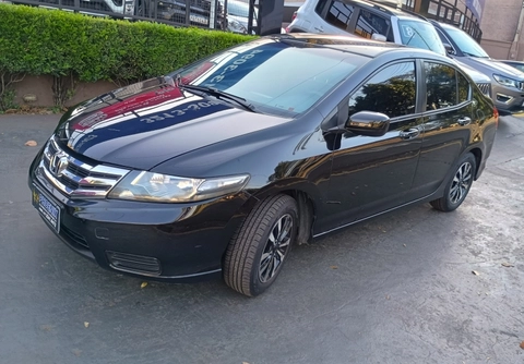 Honda City 2013 Preto — foto 1 de 3