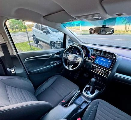 imagem-https://www.socarrao.com.br/sc-vehicle-images-prod/3340133/1787331174829-8398458_10_B_18c5a47aa5.jpeg