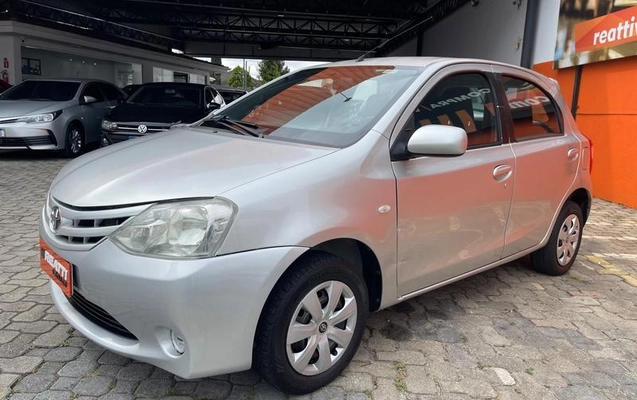 imagem-https://www.socarrao.com.br/sc-vehicle-images-prod/3340141/1790002470975-8393958_2_B_23a57256ff.jpeg