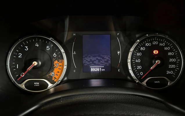 imagem-https://www.socarrao.com.br/sc-vehicle-images-prod/3340234/1787233005379-7_024623.jpg