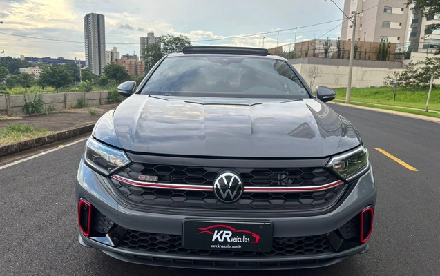 imagem-https://www.socarrao.com.br/sc-vehicle-images-prod/3340348/1789649953423-abecf6654e224d4b820a4443169fdaff_1775594248426.jpeg