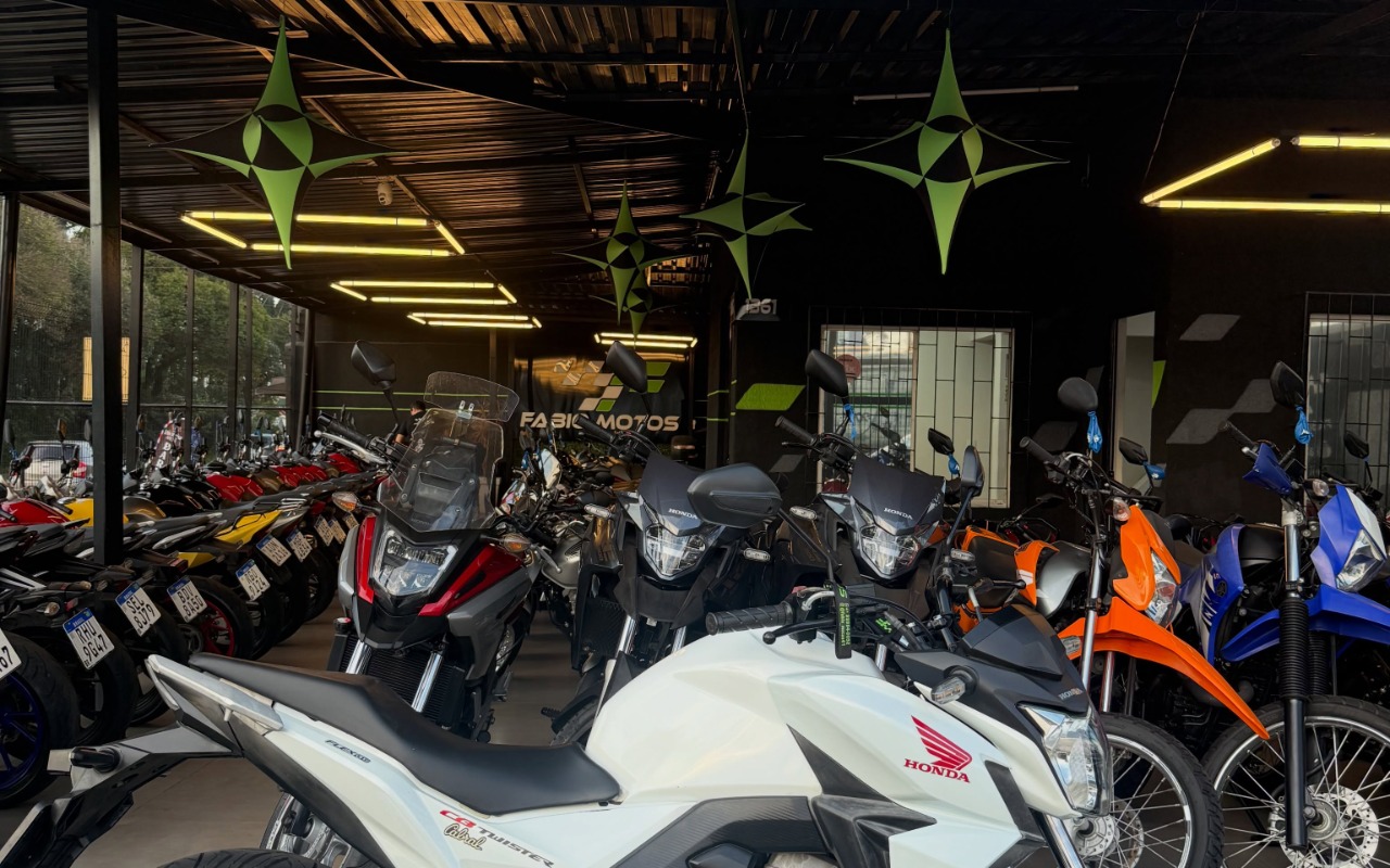 Honda CB 250 TWISTER/FLEXONE 2016 Branco — foto 1 de 3