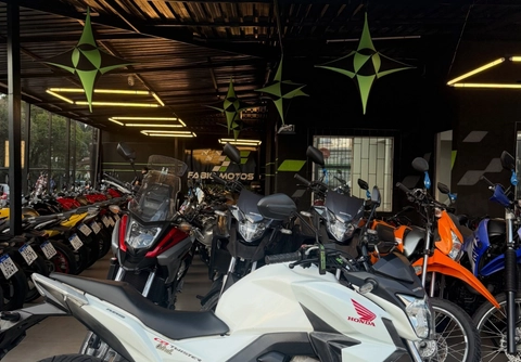 Honda CB 250 TWISTER/FLEXONE 2016 Branco — foto 1 de 3