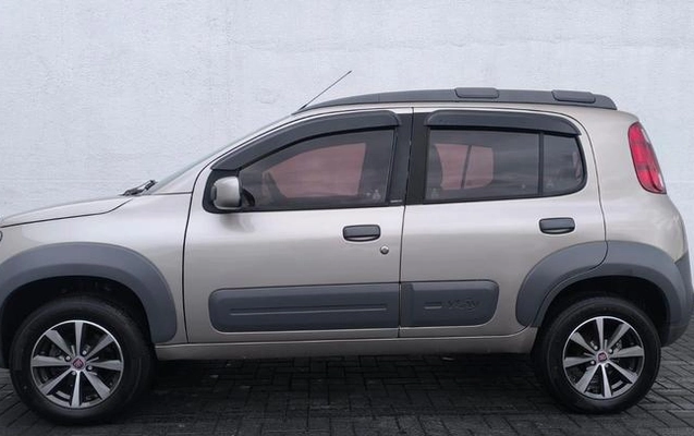 imagem-https://www.socarrao.com.br/sc-vehicle-images-prod/3340418/1789478881793-8395425_10_B_3260a5694e.jpeg