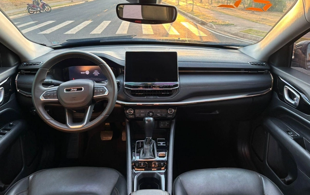 imagem-https://www.socarrao.com.br/sc-vehicle-images-prod/3340510/1789650295951-6be86cdcf8ed41e689349aabbd62c7a6_1758713435960.jpeg