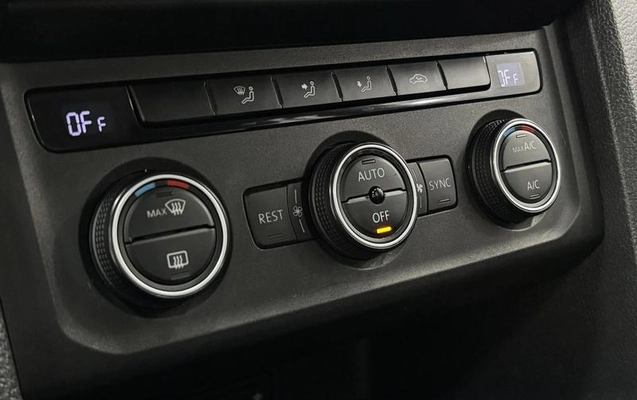 imagem-https://www.socarrao.com.br/sc-vehicle-images-prod/3340565/1789151269585-8057122_3_B_252f72e744.jpeg