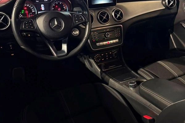 imagem-https://www.socarrao.com.br/sc-vehicle-images-prod/3340617/1787602764318-8249304_2_B_04f4281dab.jpeg