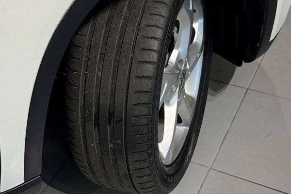 imagem-https://www.socarrao.com.br/sc-vehicle-images-prod/3340617/1787602764333-8249304_6_B_37099f71c1.jpeg