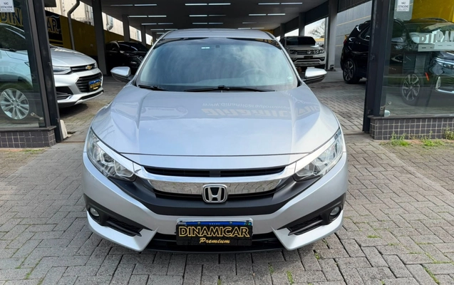 imagem-https://www.socarrao.com.br/sc-vehicle-images-prod/3340680/1787234945330-Ny5qcGVn.jpeg