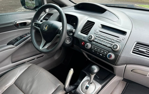 imagem-https://www.socarrao.com.br/sc-vehicle-images-prod/3340681/1787234955692-ff53924f07054388959767a4360aa0b7_1787234814341.jpg