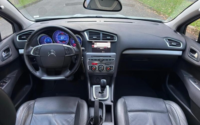 imagem-https://www.socarrao.com.br/sc-vehicle-images-prod/3340725/1789674806637-8377008_11_B_36611e42cf.jpeg