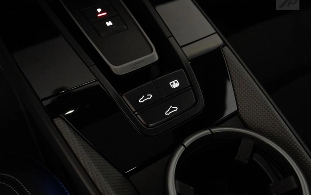 imagem-https://www.socarrao.com.br/sc-vehicle-images-prod/3340747/1788526876207-8394523_10_B_eb6203dbf2.jpeg