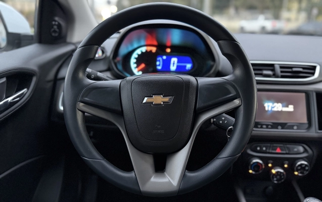 imagem-https://www.socarrao.com.br/sc-vehicle-images-prod/3340777/1787235316961-1_054533.jpg