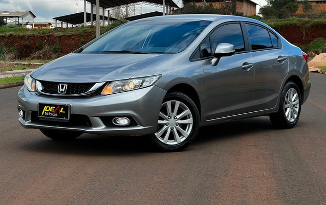imagem-https://www.socarrao.com.br/sc-vehicle-images-prod/3340838/1787235488820-de90088fb243464899cb4bebde34519f_1787235363898.jpg