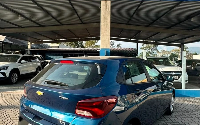 imagem-https://www.socarrao.com.br/sc-vehicle-images-prod/3340916/1787318939587-gb-fe65efc.jpeg