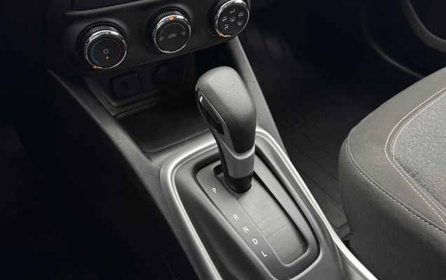 imagem-https://www.socarrao.com.br/sc-vehicle-images-prod/3340918/1787236465172-1_111047.jpg