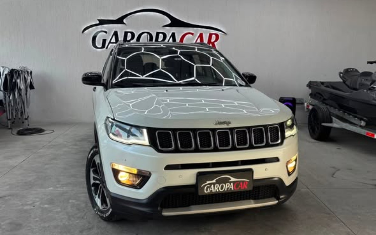 Jeep Compass 2017 Branco — foto 1 de 3
