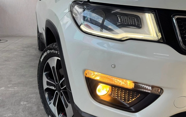 imagem-https://www.socarrao.com.br/sc-vehicle-images-prod/3341095/1787237173368-NzgwMjE5ODMwXzE4NDU1NTQwNzcwMTQzMDE1XzMxMzU3OTc3NTQyNDg3NjE3MTFfbi5qcGc.jpg