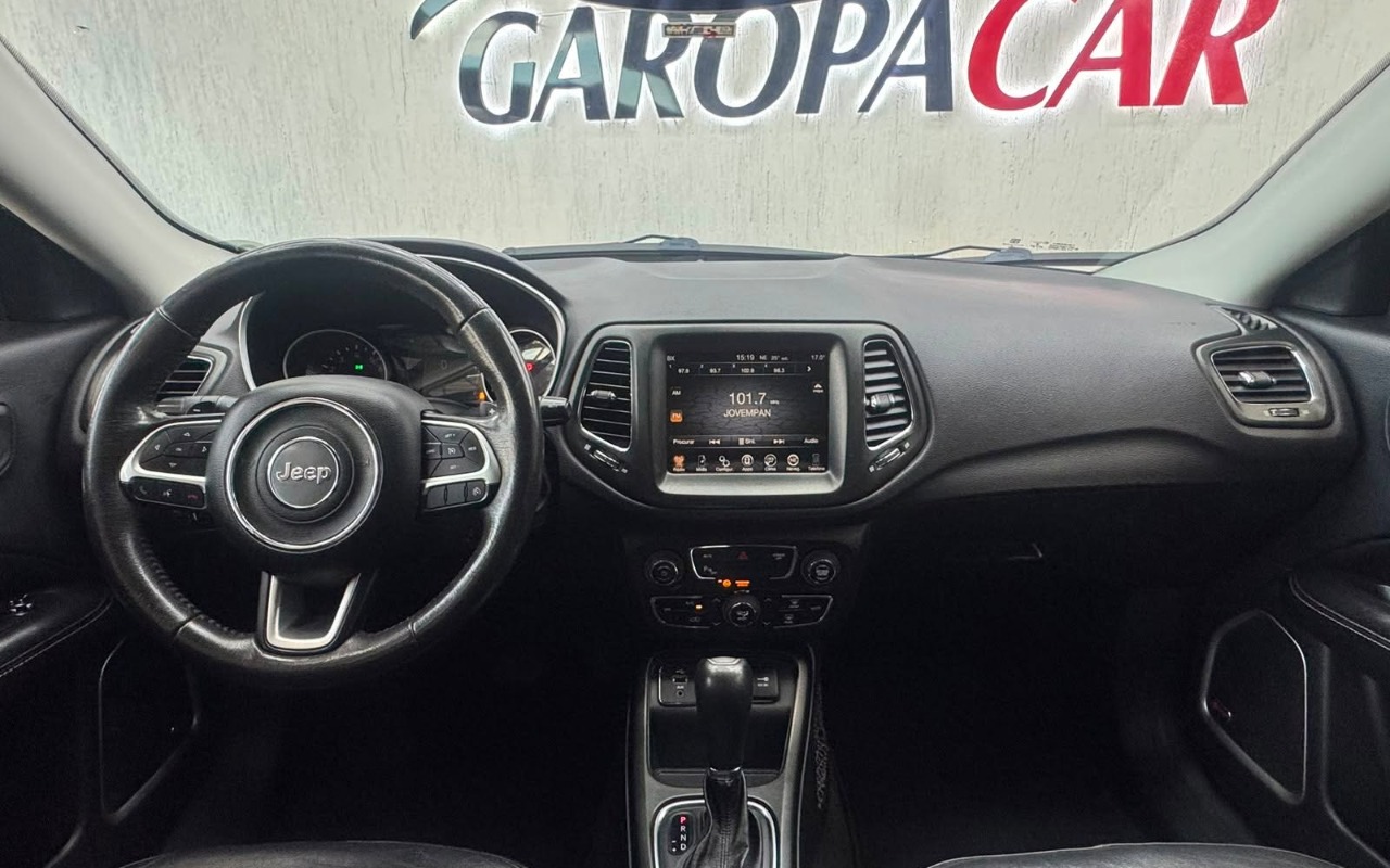 imagem-https://www.socarrao.com.br/sc-vehicle-images-prod/3341095/1787237173716-NzgwMTgwMjI3XzE4NDU1NTQwODkzMTQzMDE1Xzg0MjUzNzM1NzE5NDc1OTgyMjBfbi5qcGc.jpg