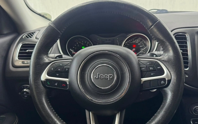 imagem-https://www.socarrao.com.br/sc-vehicle-images-prod/3341095/1787237173814-NzgwNDcxMzAxXzE4NDU1NTQwODYzMTQzMDE1XzgwMDk5MDAzNzUzNzk4MDcwNjFfbi5qcGc.jpg