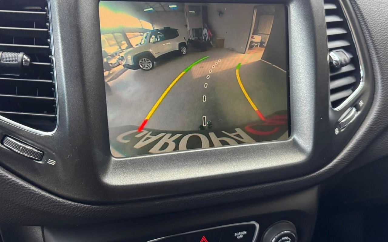 imagem-https://www.socarrao.com.br/sc-vehicle-images-prod/3341095/1787237174230-NzgwMjc2NDU4XzE4NDU1NTQwODQ1MTQzMDE1XzY1ODExODI4MTQ2MDAxMjU1NjFfbi5qcGc.jpg